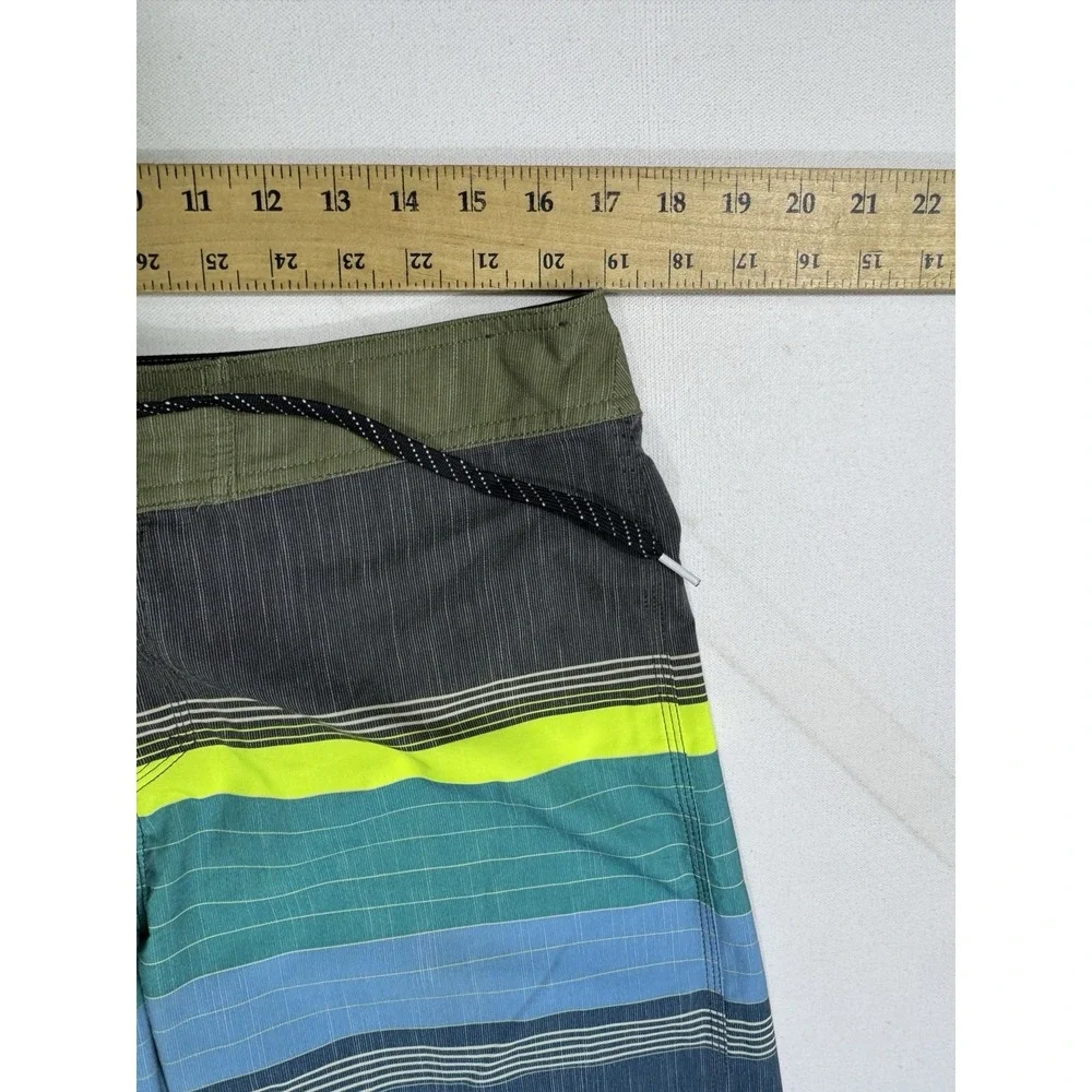 Quiksilver this pair
